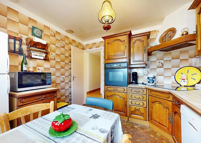 3 Bedroom Lovely In Σπίτι διακοπών